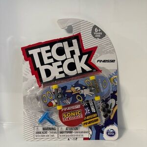 RARE SONIC THE HEDGEHOG BRAND NEW SEALED TECH DECK